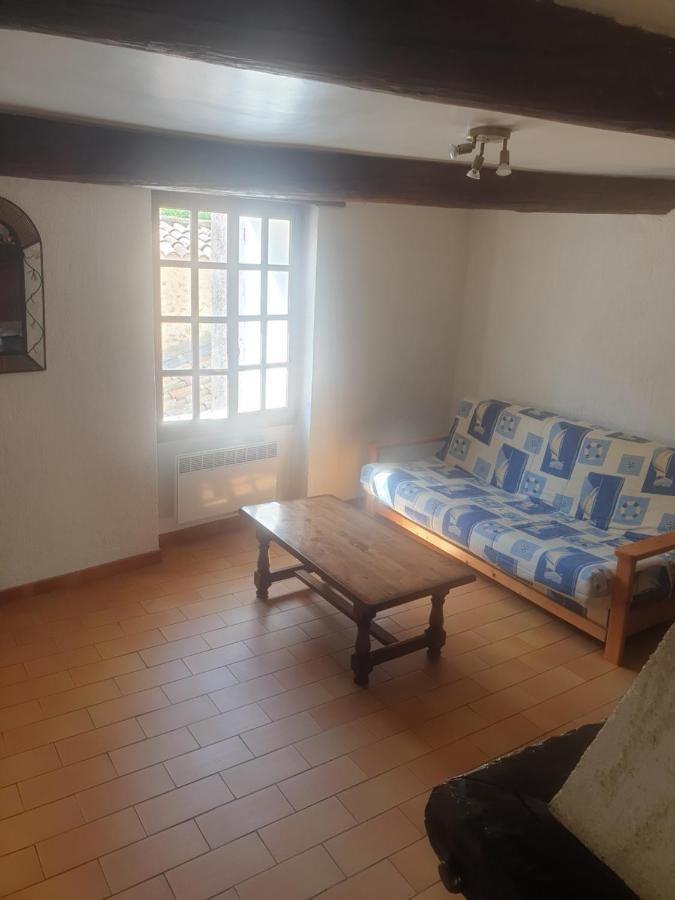Maison De Village De 98 M2 Typiquement Provencale Pierrevert Bagian luar foto